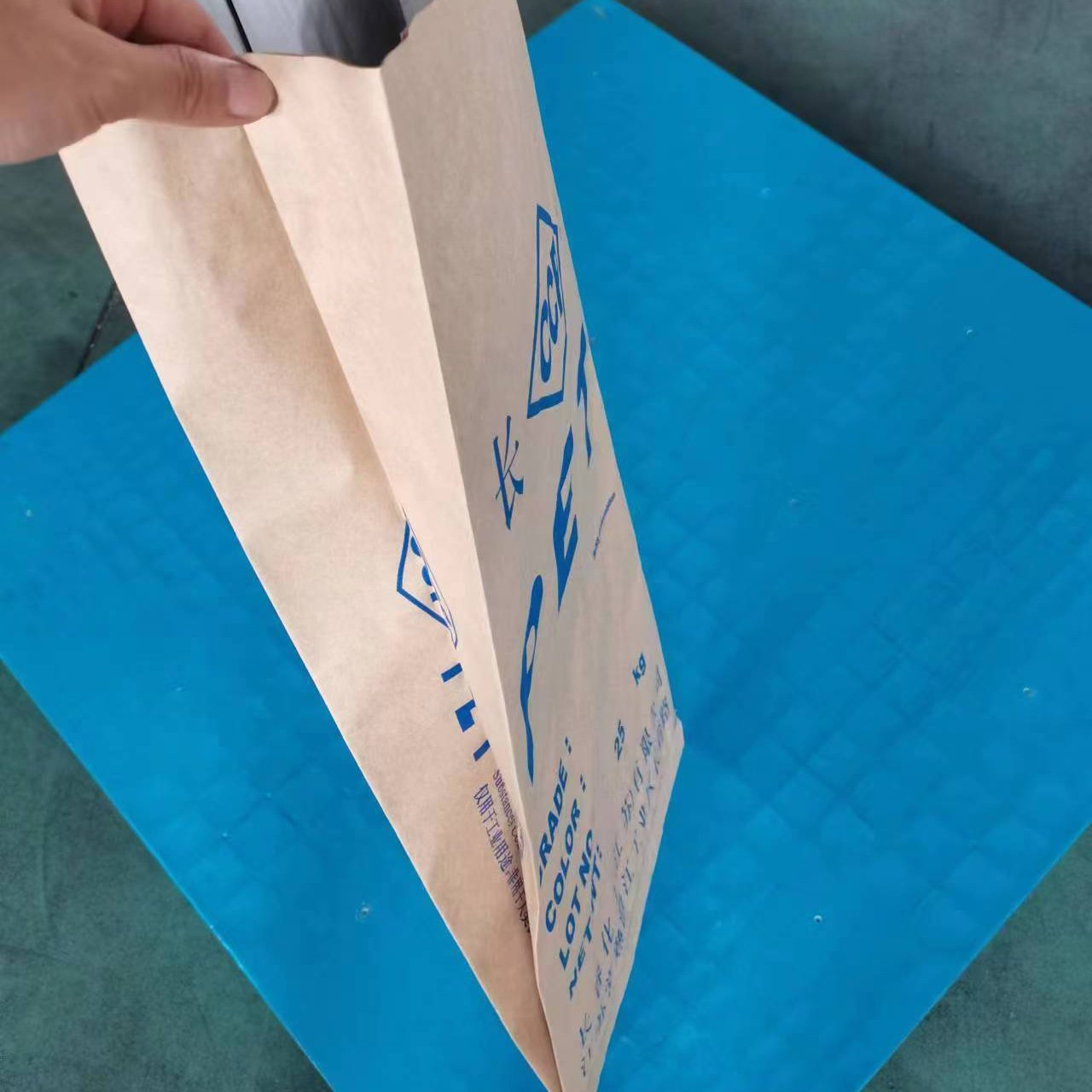 Heavy Duty Chemical Plastic Bags 25Kg for powder particles resin Packaging Bags - Image 2