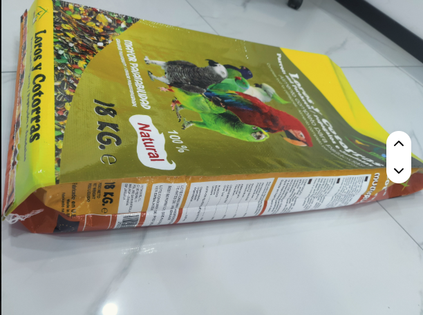 Eco Friendly Parrot Food Packaging Bag Bopp Laminated PP Woven Bag - Image 3